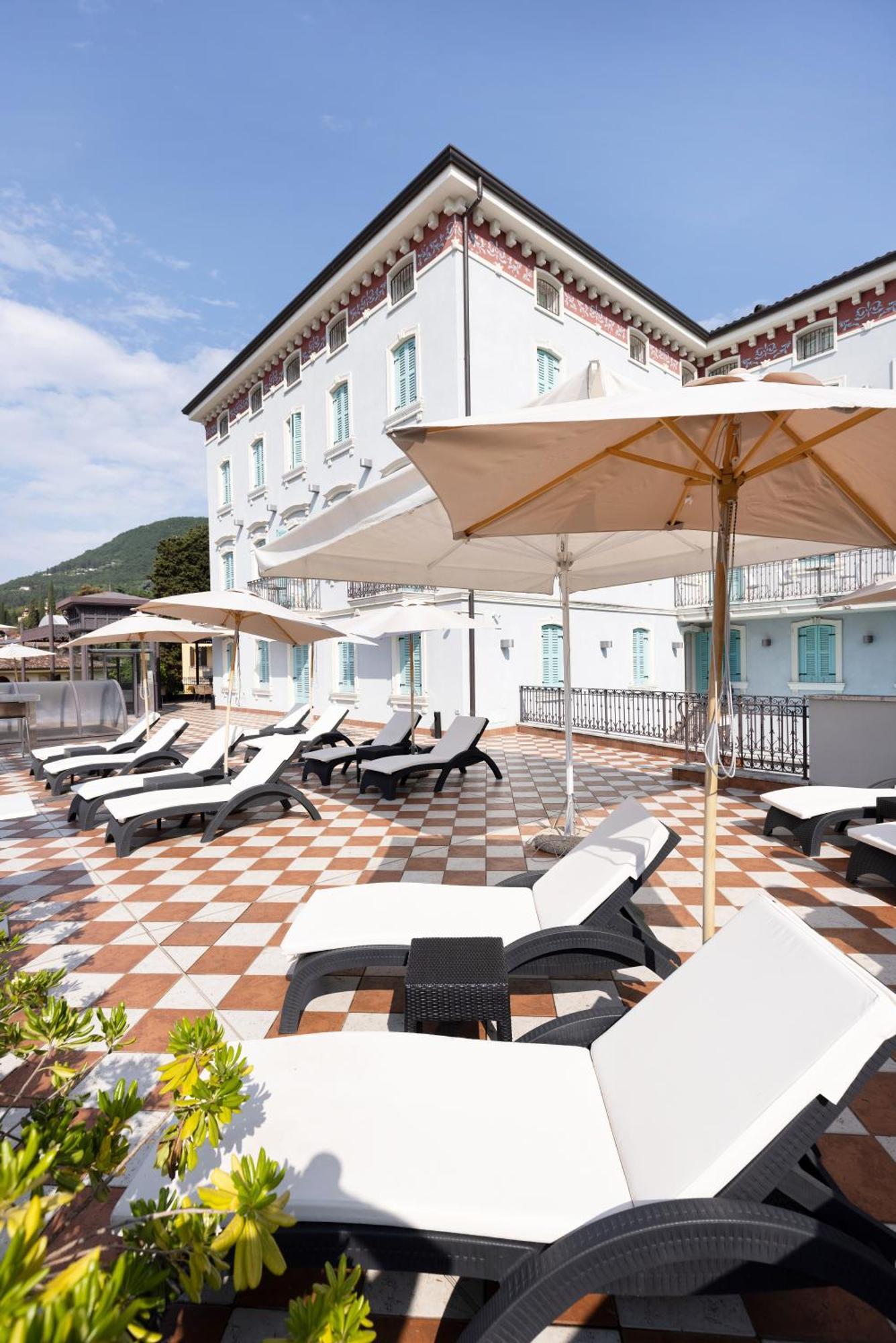 Gardone Palace Hotel Gardone Riviera Εξωτερικό φωτογραφία