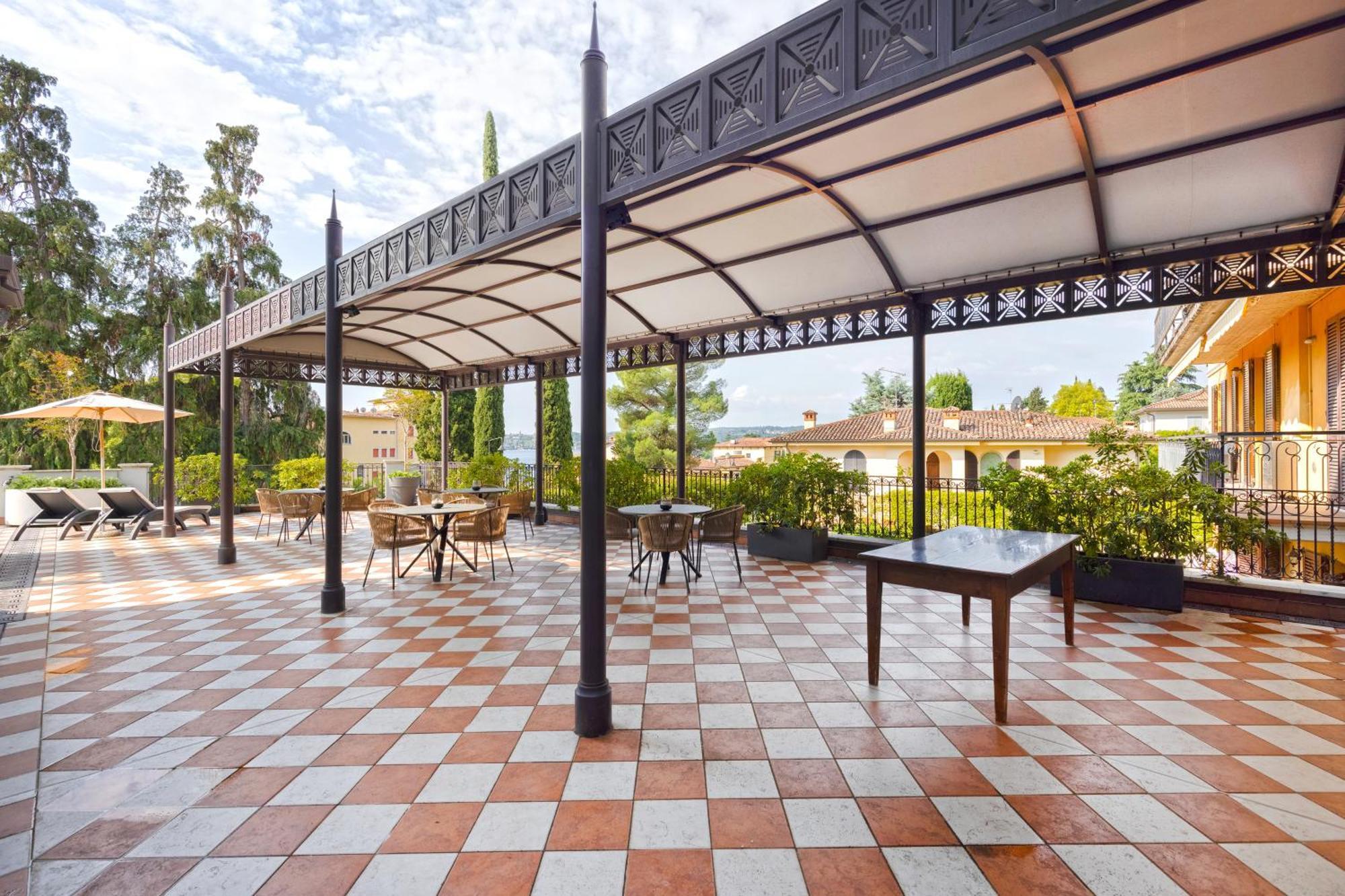 Gardone Palace Hotel Gardone Riviera Εξωτερικό φωτογραφία
